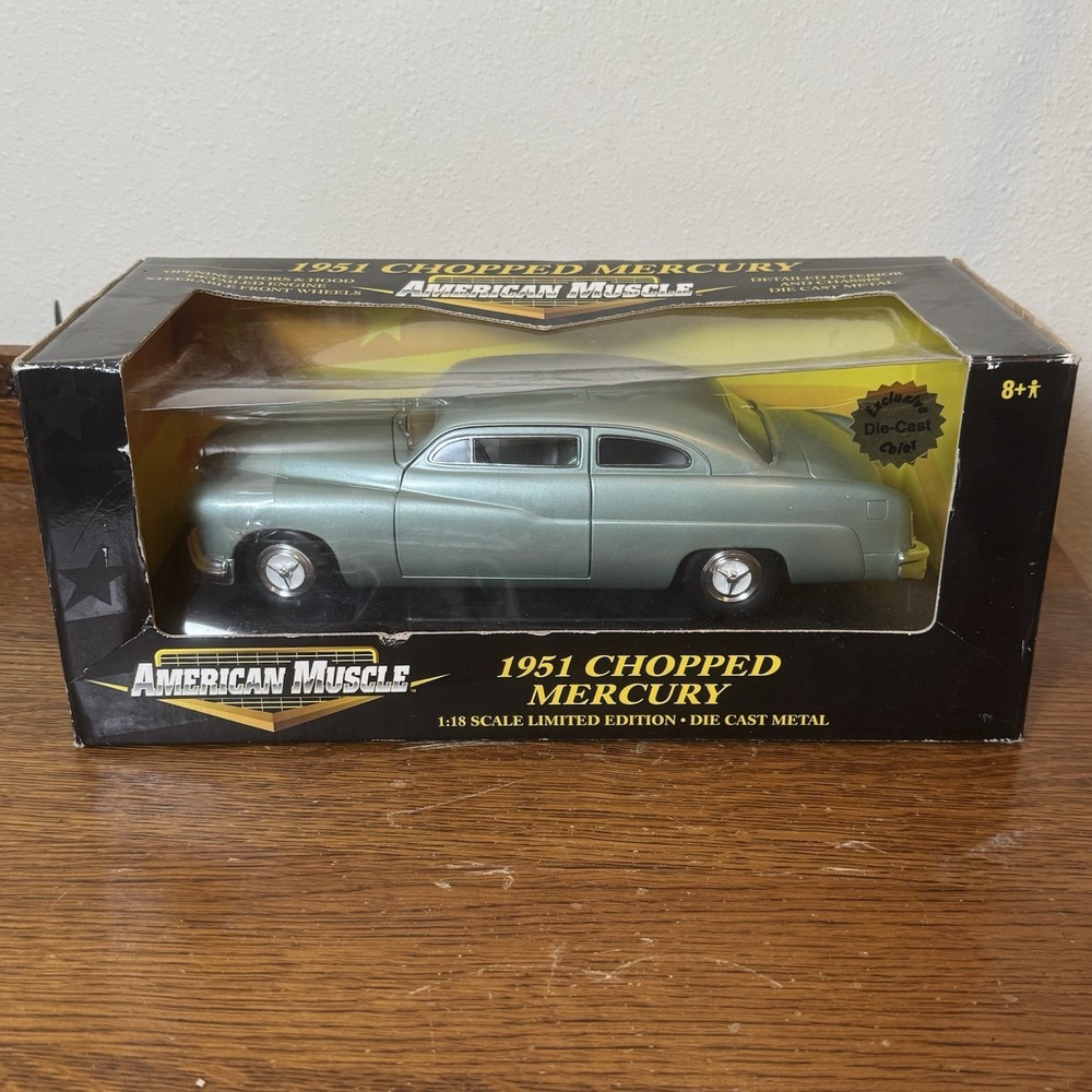 ERTL American Muscle 1951 Chopped Mercury 1:18 Scale New